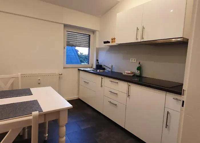 Jung * Kamp-Lintfort